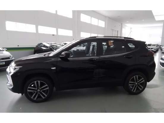 CHEVROLET-TRACKER-2023