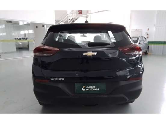 CHEVROLET-TRACKER-2023