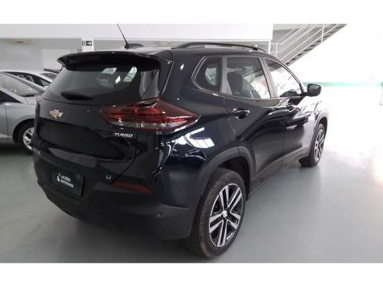 CHEVROLET-TRACKER-2023
