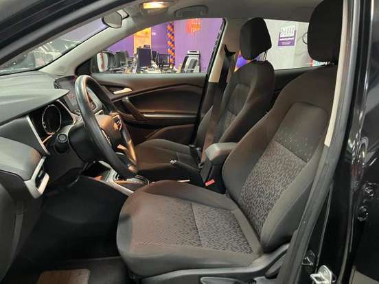 CHEVROLET-TRACKER-2024