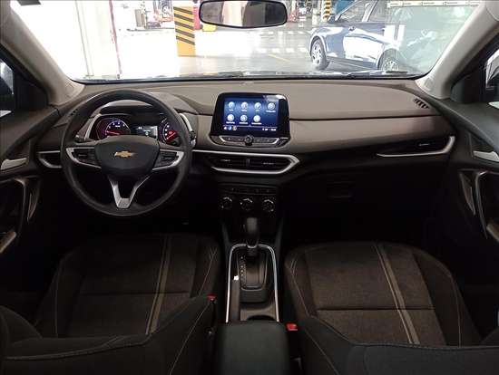 CHEVROLET-TRACKER-2020