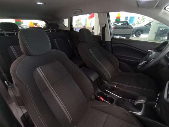 CHEVROLET-TRACKER-2020