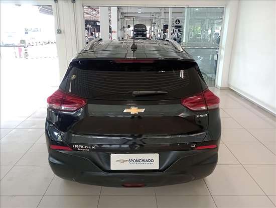 CHEVROLET-TRACKER-2020