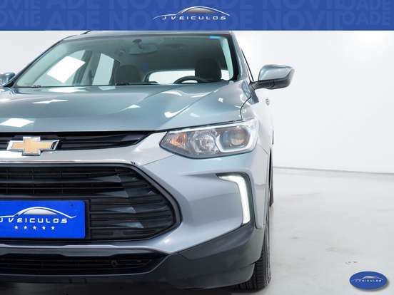 CHEVROLET-TRACKER-2022