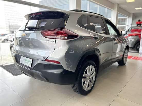 CHEVROLET-TRACKER-2025