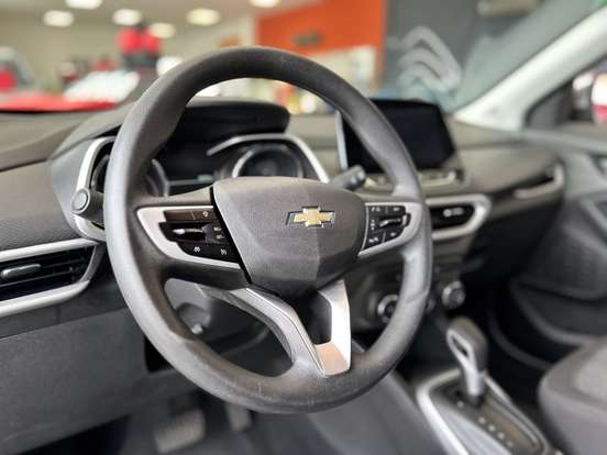 CHEVROLET-TRACKER-2025
