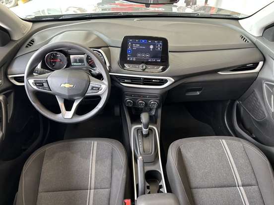 CHEVROLET-TRACKER-2025