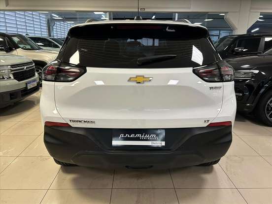 CHEVROLET-TRACKER-2025