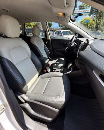 CHEVROLET-TRACKER-2022