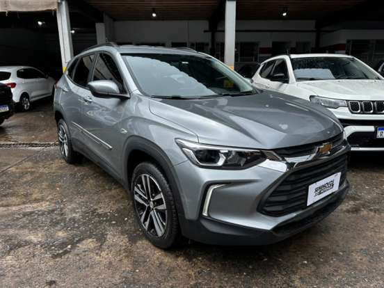 CHEVROLET-TRACKER-2023