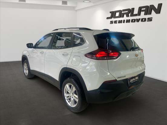 CHEVROLET-TRACKER-2022