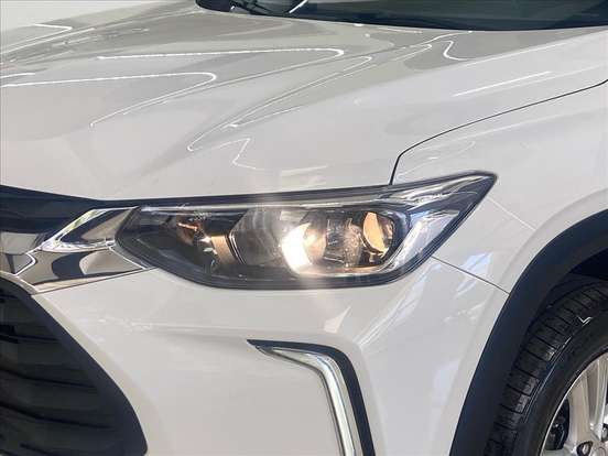 CHEVROLET-TRACKER-2022
