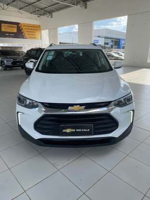 CHEVROLET-TRACKER-2023