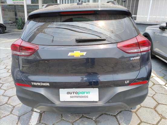 CHEVROLET-TRACKER-2023