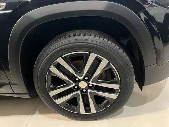 CHEVROLET-TRACKER-2023