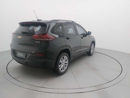 CHEVROLET-TRACKER-2023
