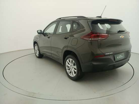 CHEVROLET-TRACKER-2024