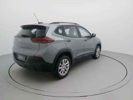 CHEVROLET-TRACKER-2024
