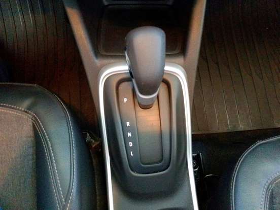 CHEVROLET-TRACKER-2023