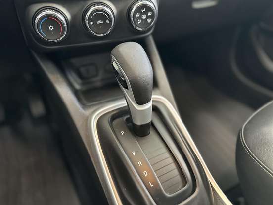 CHEVROLET-TRACKER-2022