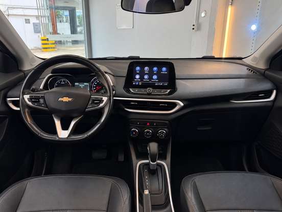 CHEVROLET-TRACKER-2024