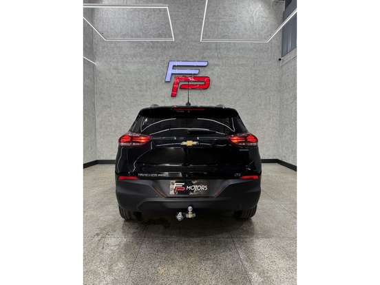 CHEVROLET-TRACKER-2023