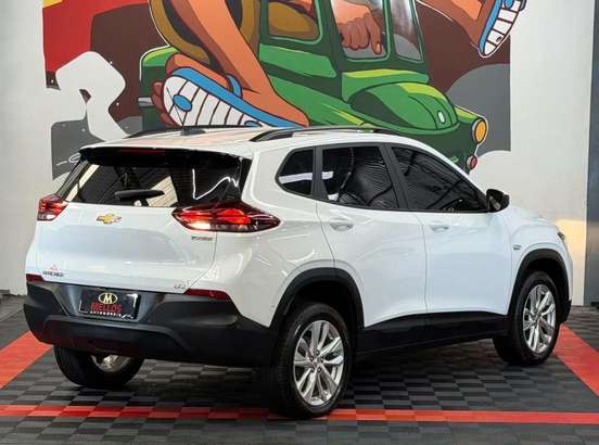 CHEVROLET-TRACKER-2024