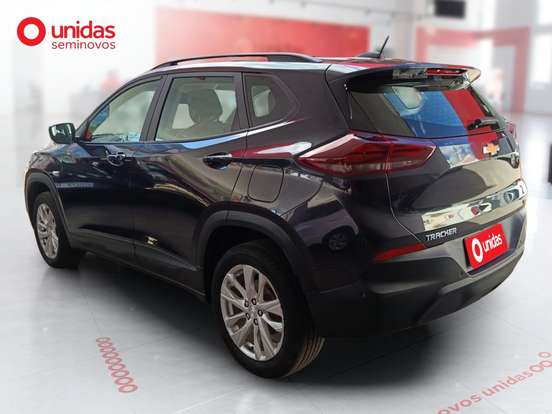 CHEVROLET-TRACKER-2025