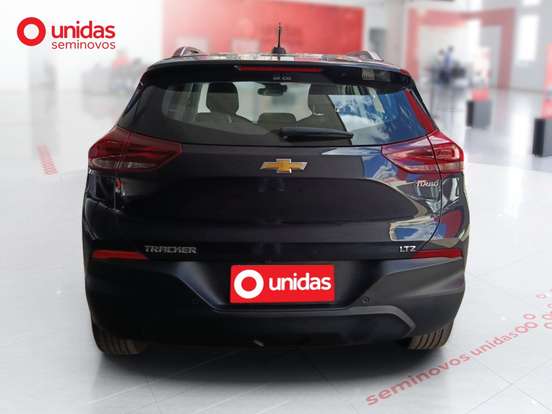 CHEVROLET-TRACKER-2025