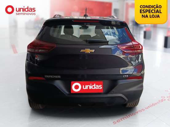 CHEVROLET-TRACKER-2025
