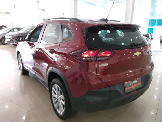 CHEVROLET-TRACKER-2023