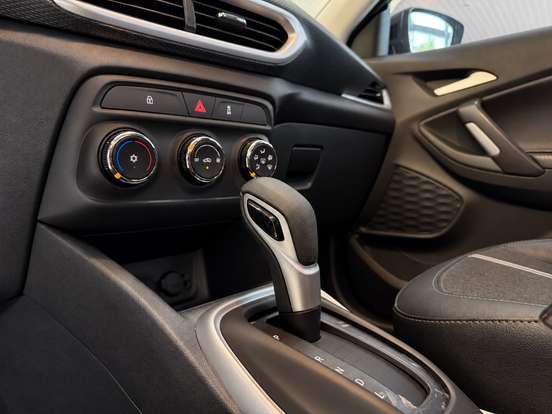 CHEVROLET-TRACKER-2022