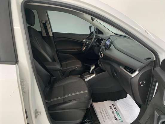 CHEVROLET-TRACKER-2020