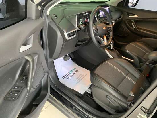 CHEVROLET-TRACKER-2023