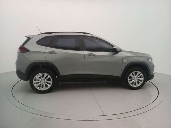 CHEVROLET-TRACKER-2023