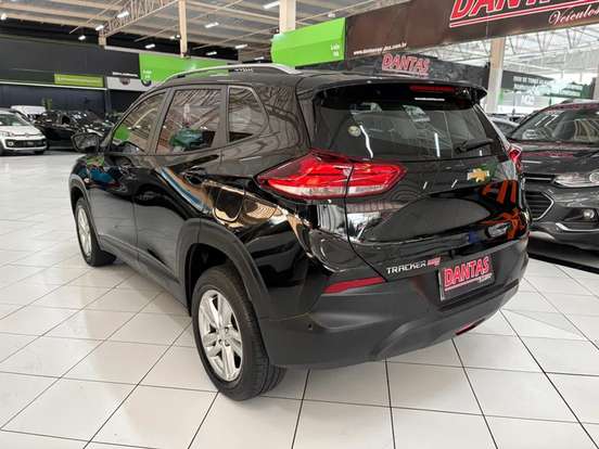 CHEVROLET-TRACKER-2020