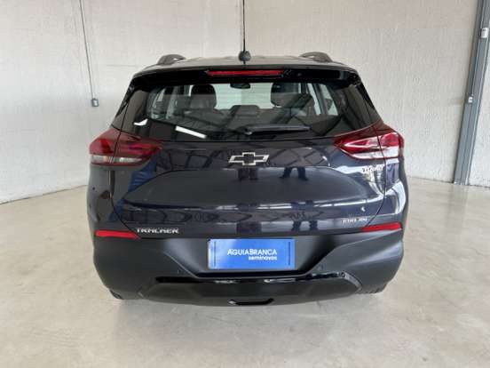 CHEVROLET-TRACKER-2023