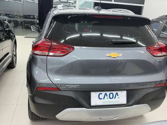 CHEVROLET-TRACKER-2021