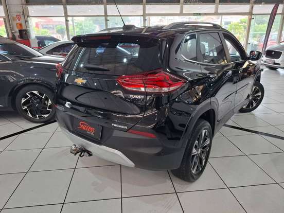 CHEVROLET-TRACKER-2020