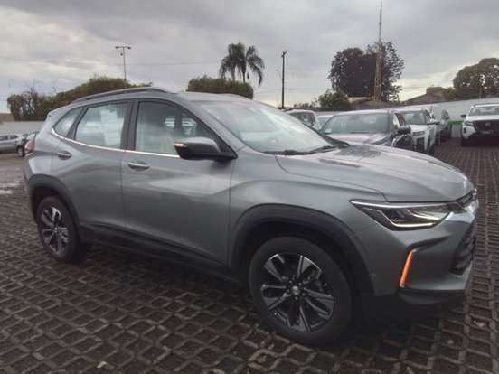 CHEVROLET-TRACKER-2025