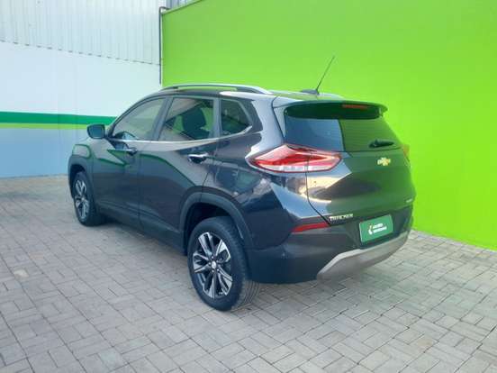 CHEVROLET-TRACKER-2023