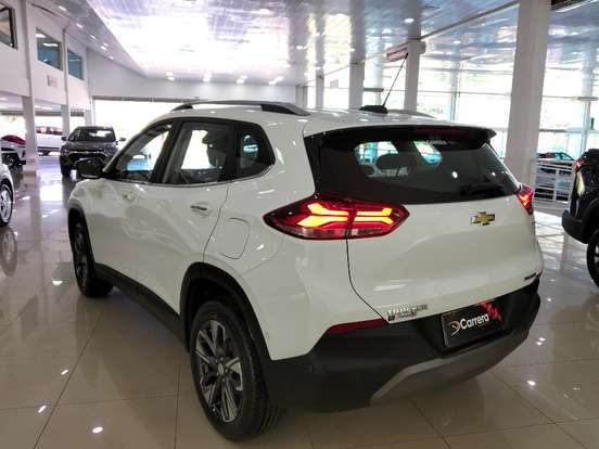 CHEVROLET-TRACKER-2025
