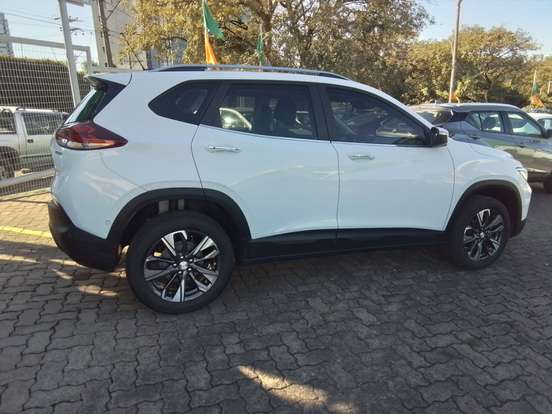 CHEVROLET-TRACKER-2025