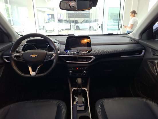CHEVROLET-TRACKER-2024