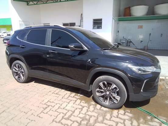 CHEVROLET-TRACKER-2025
