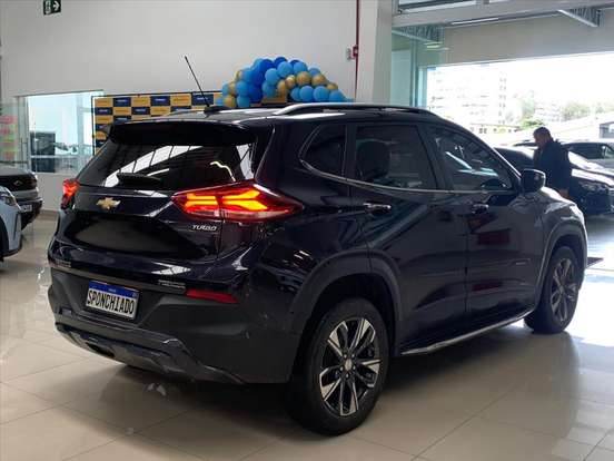 CHEVROLET-TRACKER-2024