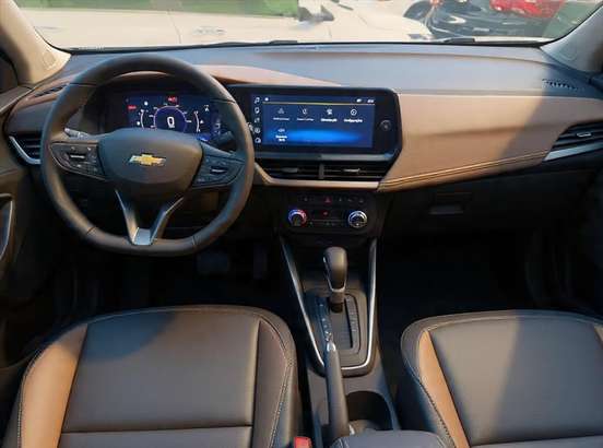 CHEVROLET-TRACKER-2025