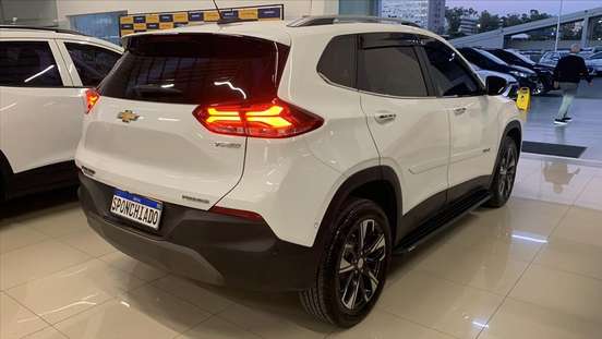CHEVROLET-TRACKER-2024