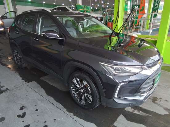 CHEVROLET-TRACKER-2025