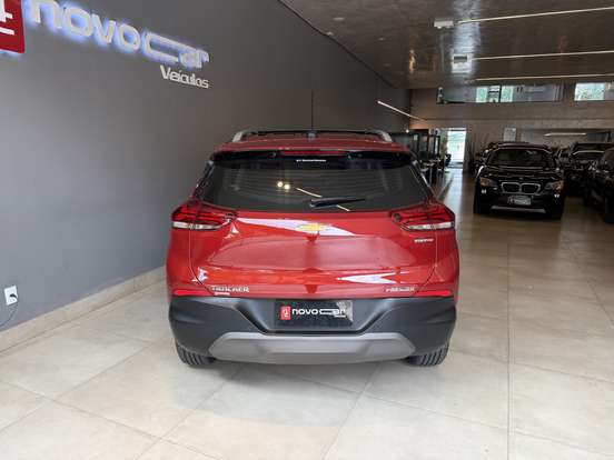 CHEVROLET-TRACKER-2022